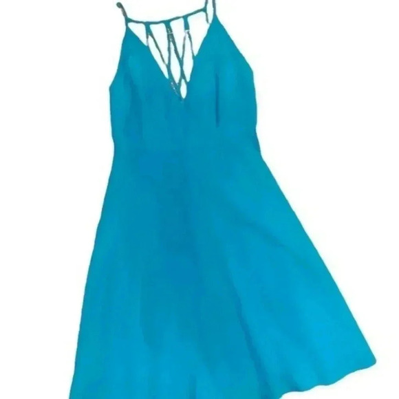 Forever 21 SUMMER DRESS FOR DATE NIGHT OR OUT WITH GIRLS!! - Picture 2 of 8